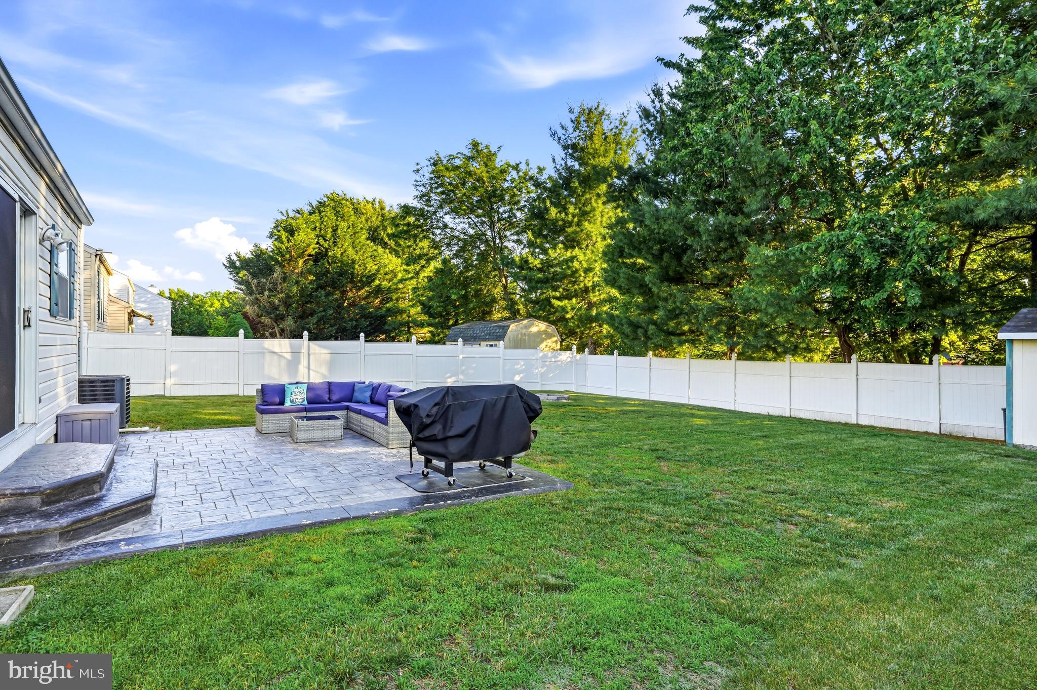 SPRINGFIELDS - Residential