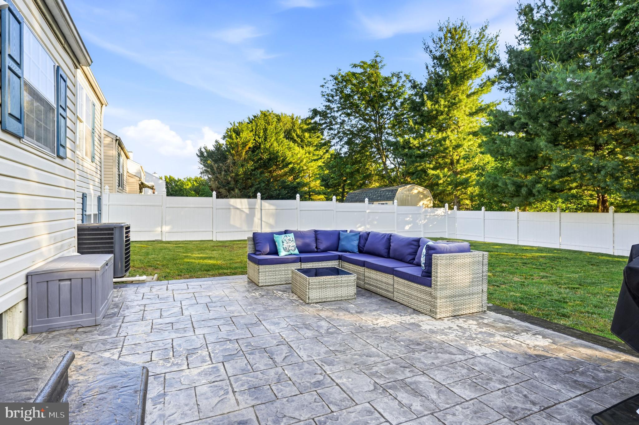 SPRINGFIELDS - Residential