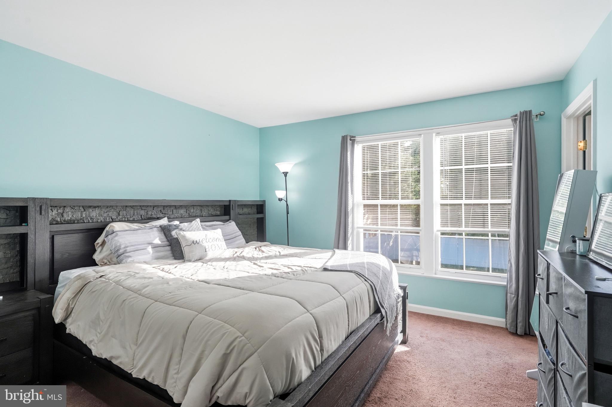 SPRINGFIELDS - Residential