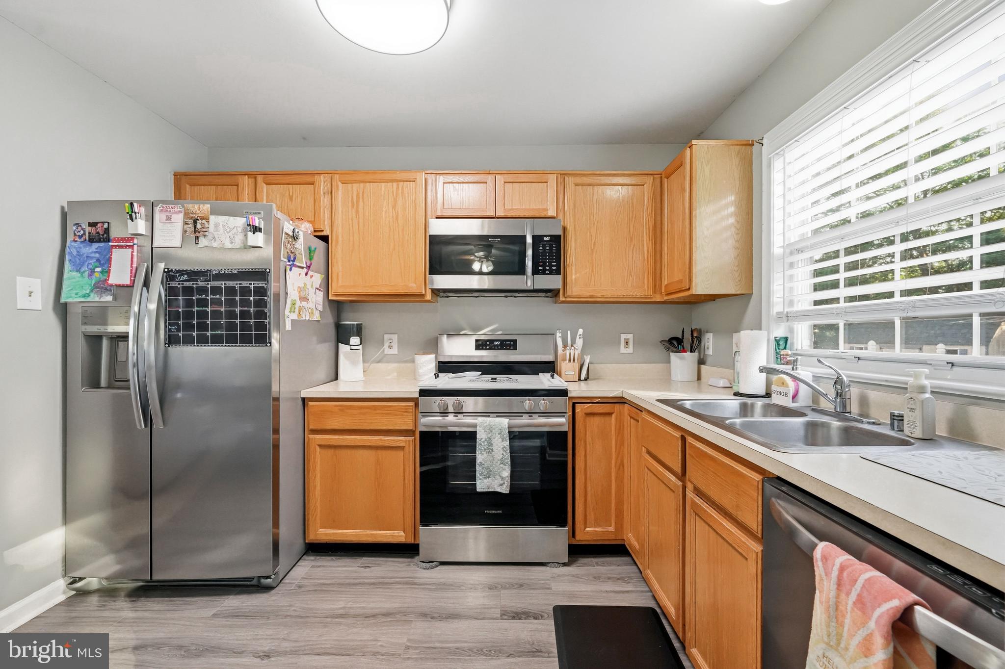 SPRINGFIELDS - Residential