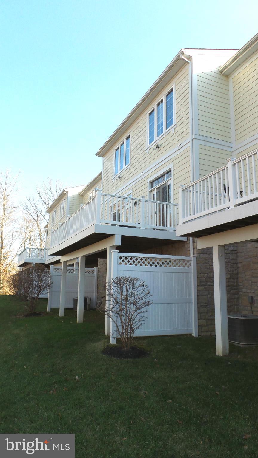 VILLAS AT SNOWDEN OVERLOOK - Residential