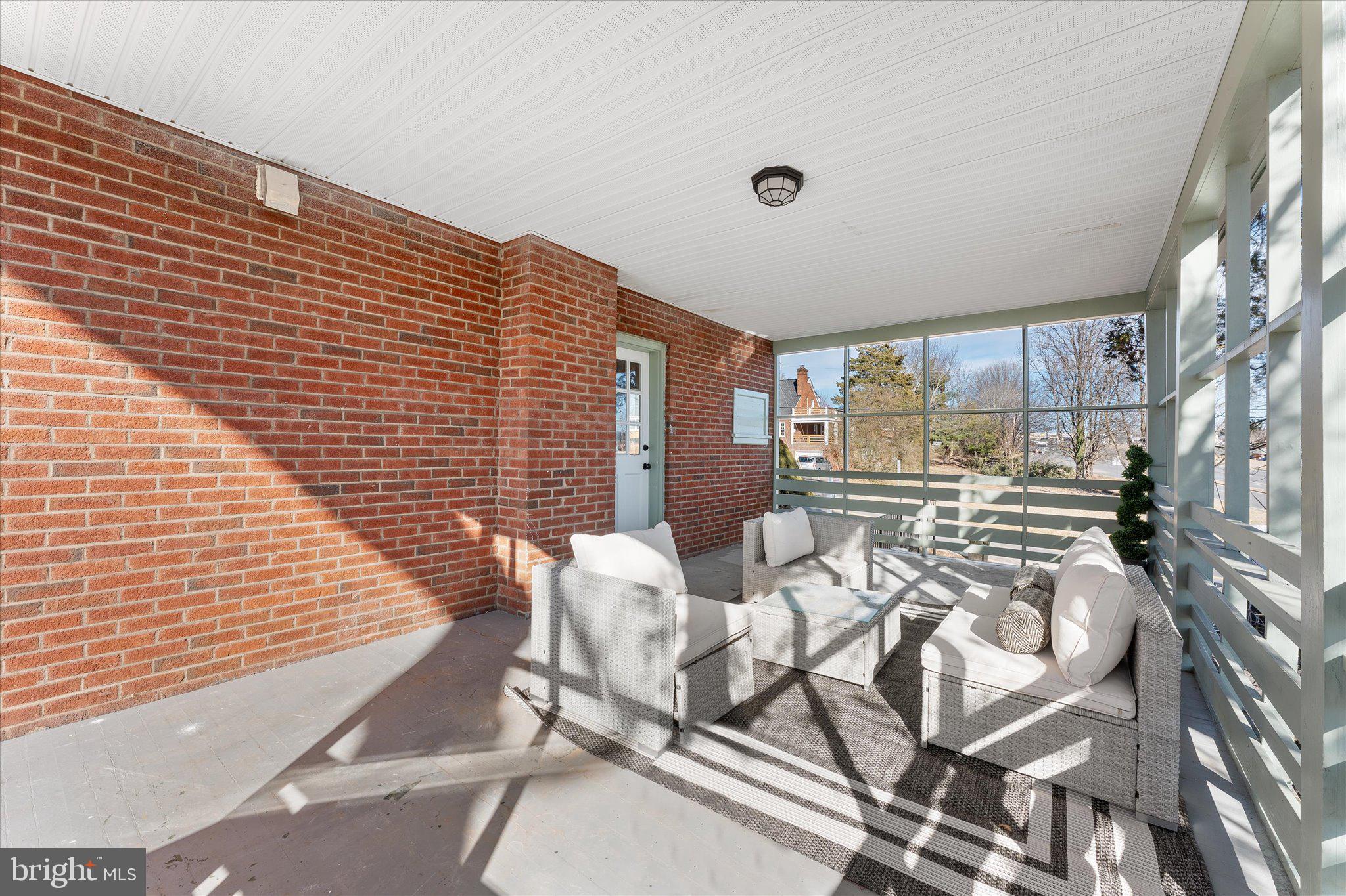 NELSONS - Residential