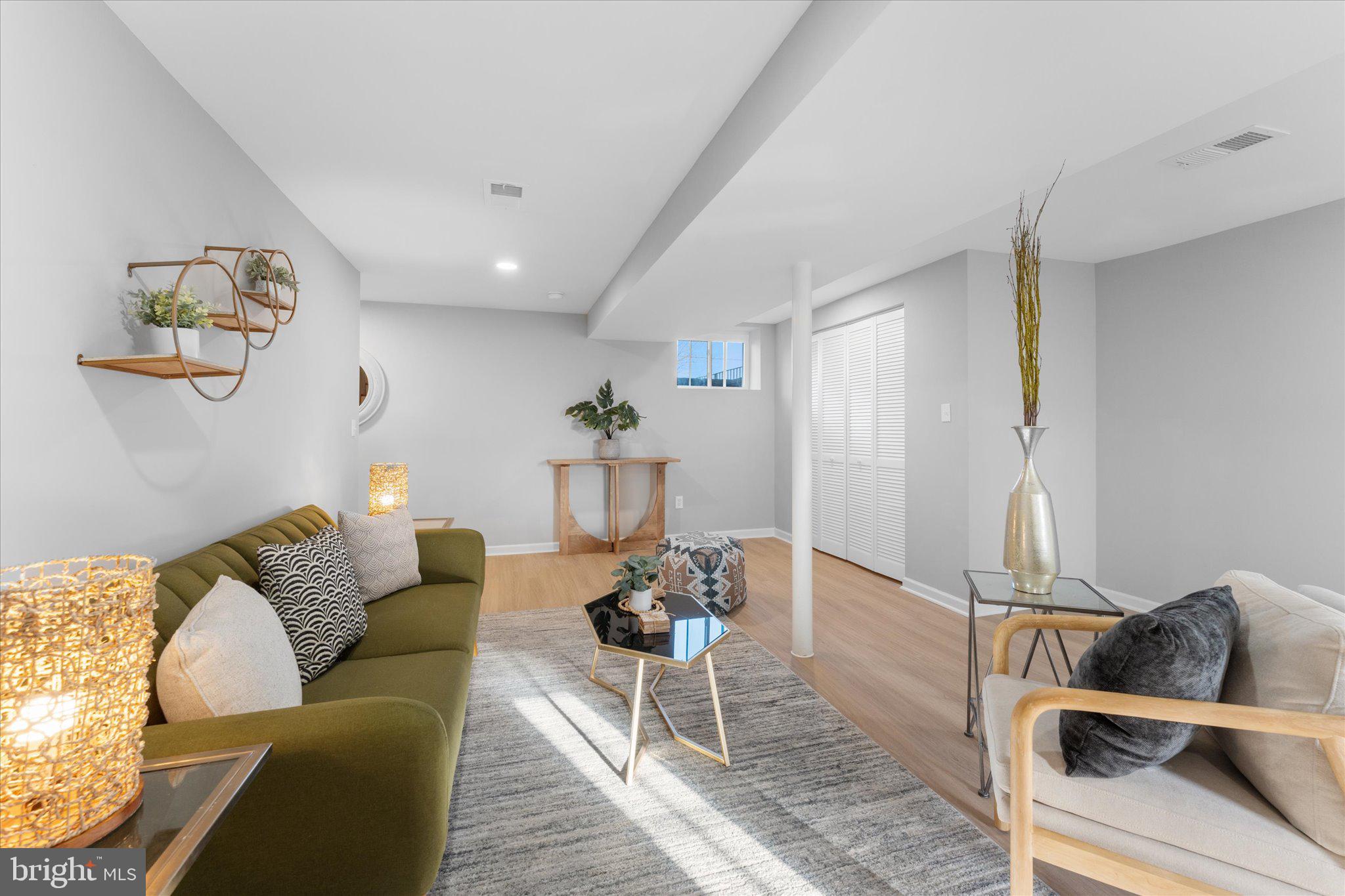 NELSONS - Residential