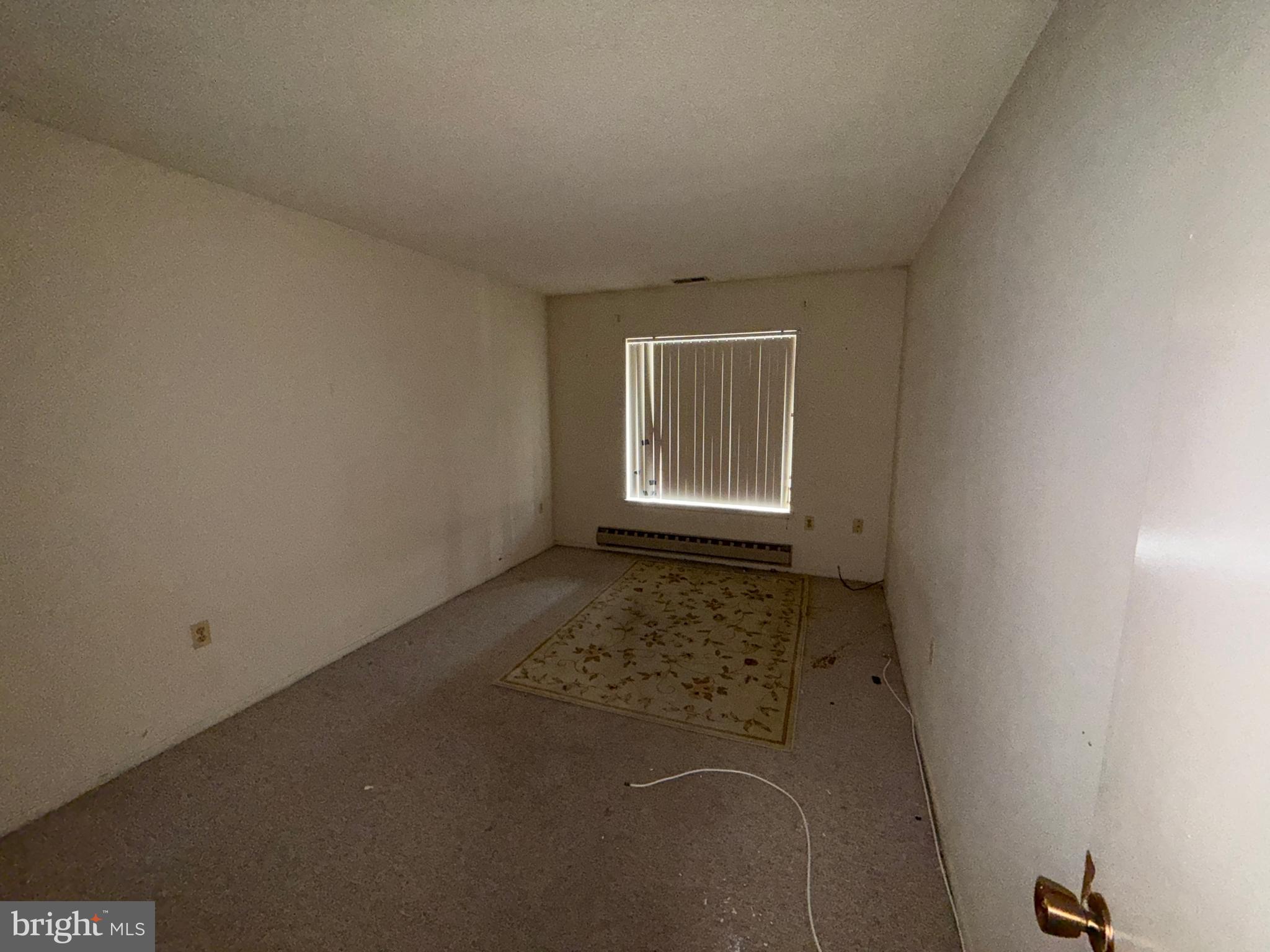 LEISURE WORLD - Residential