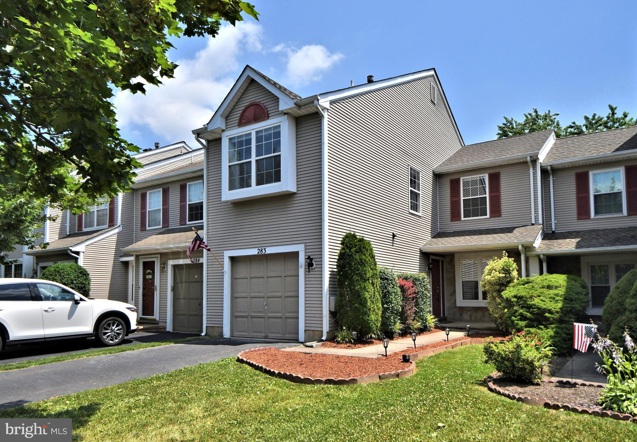 NEWTOWN GRANT - Residential Lease