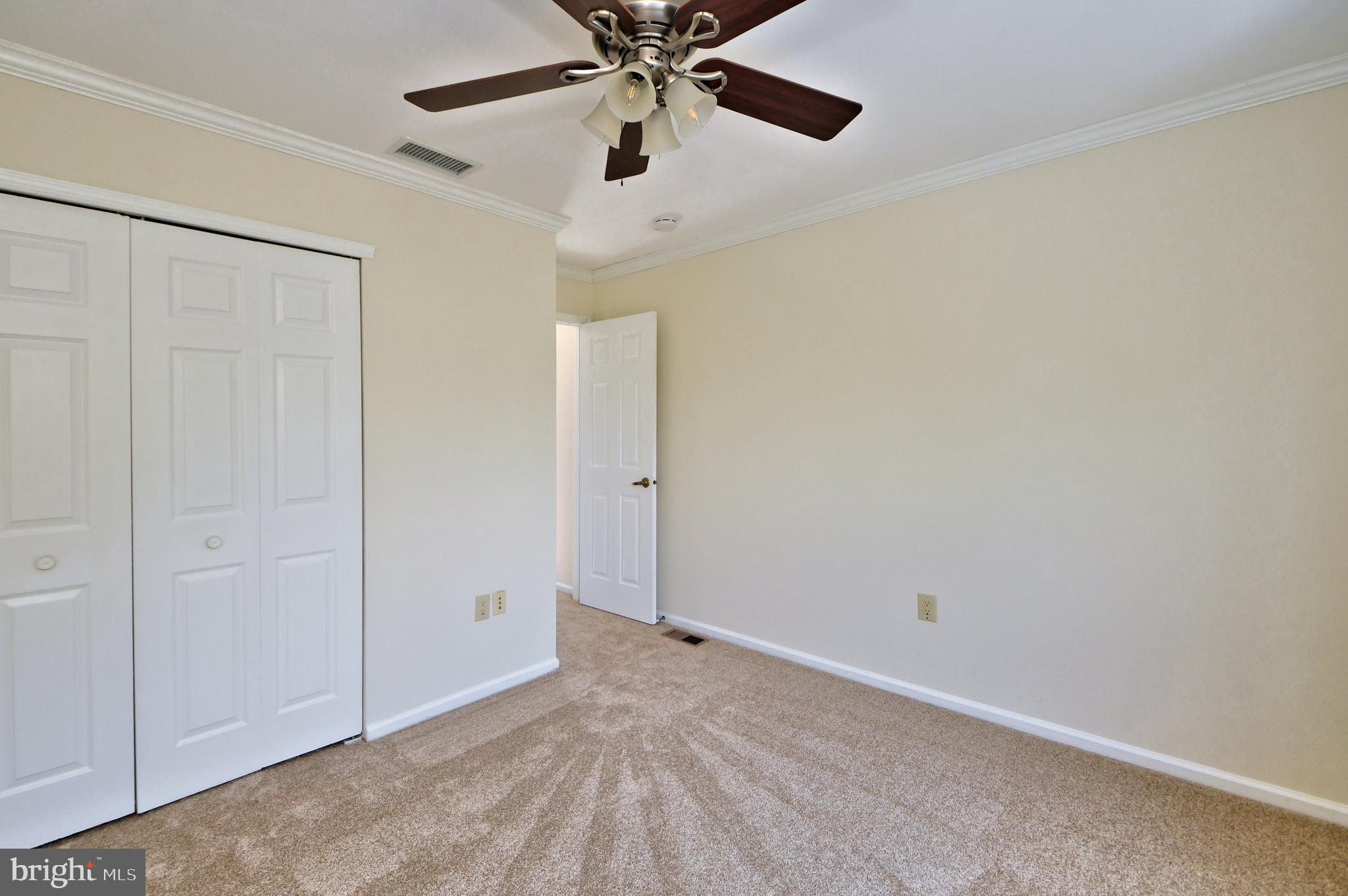 NEWTOWN GRANT - Residential Lease