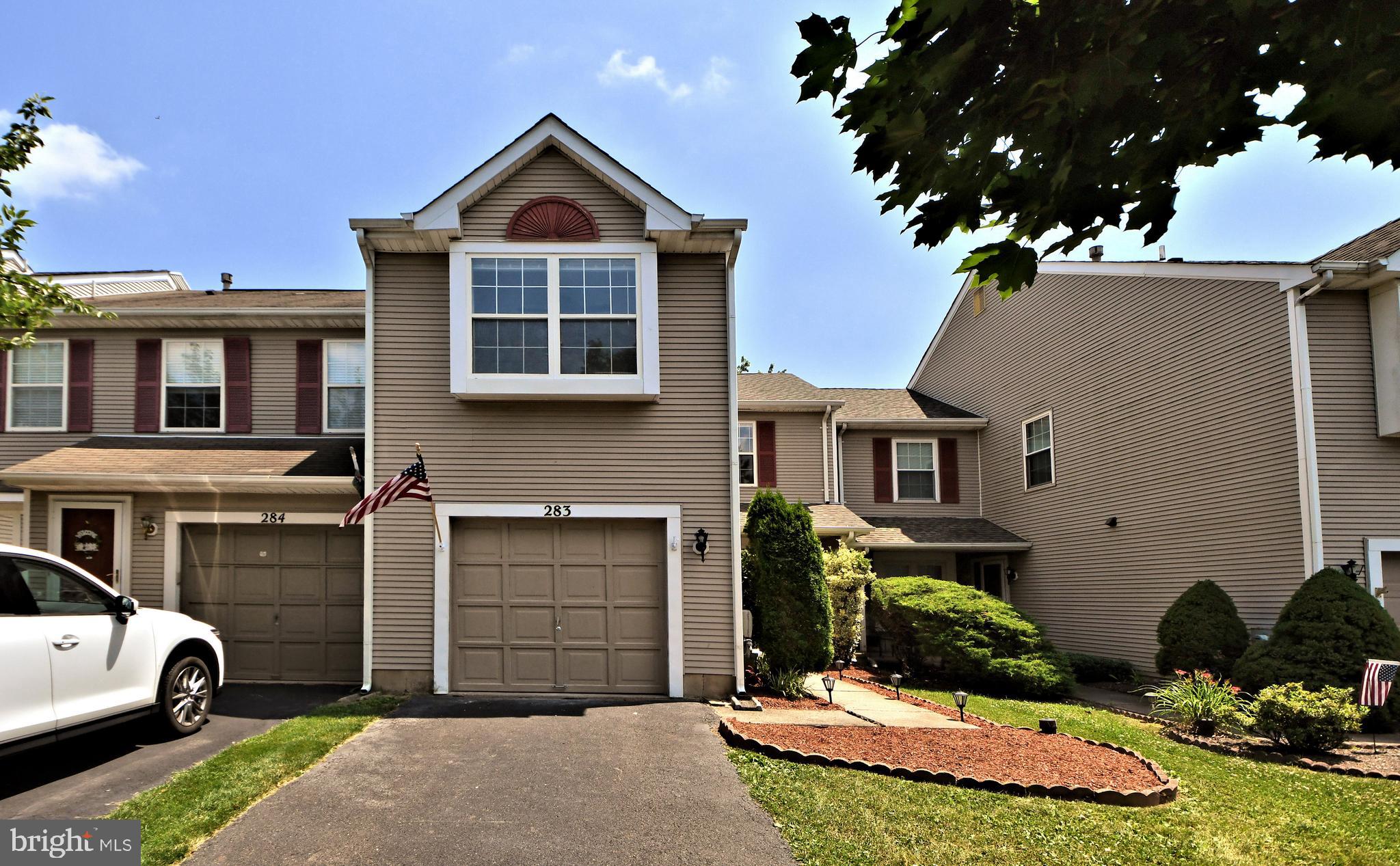 NEWTOWN GRANT - Residential Lease