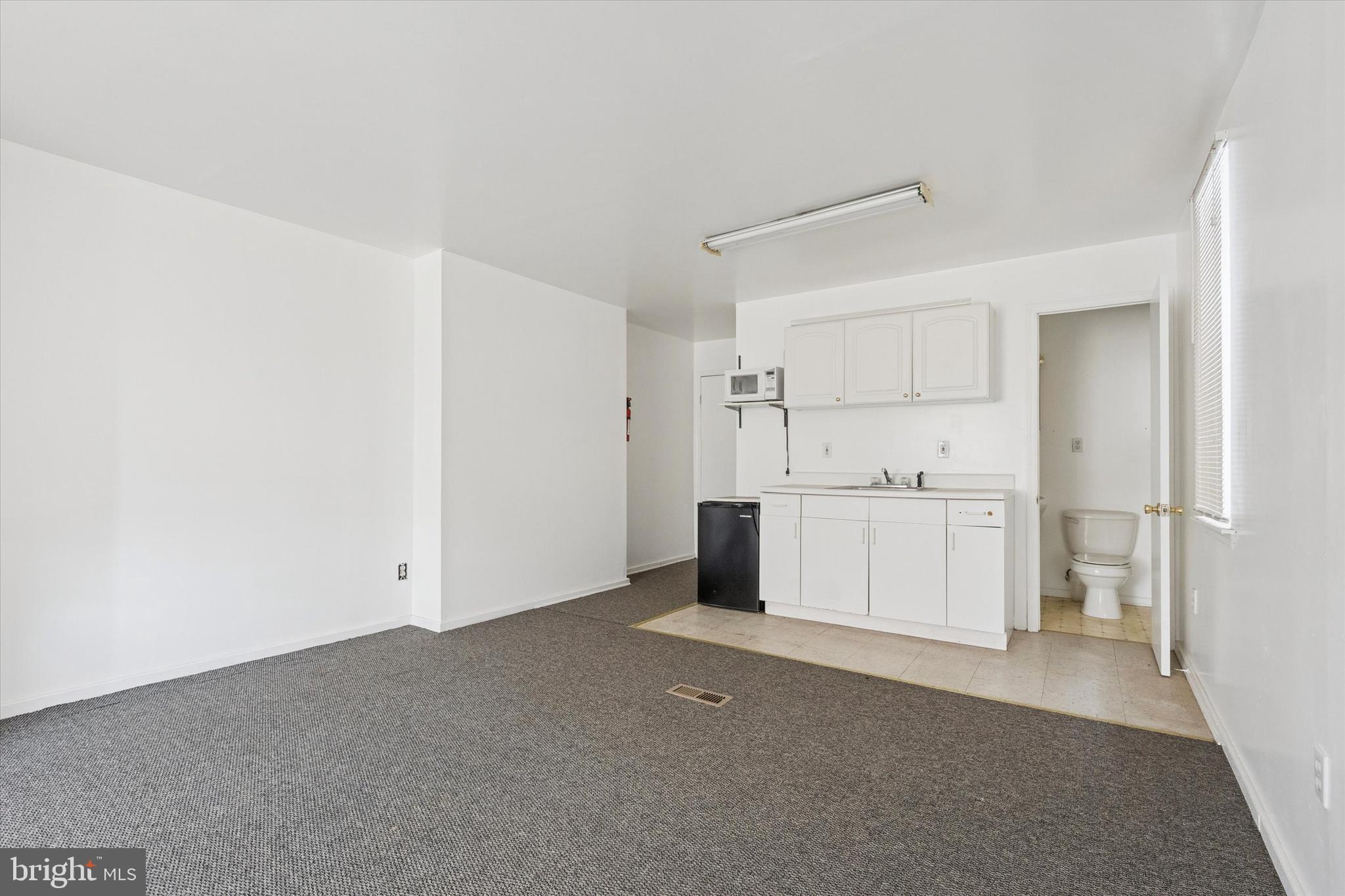 TEMPLE UNIVERSITY - Commercial Sale