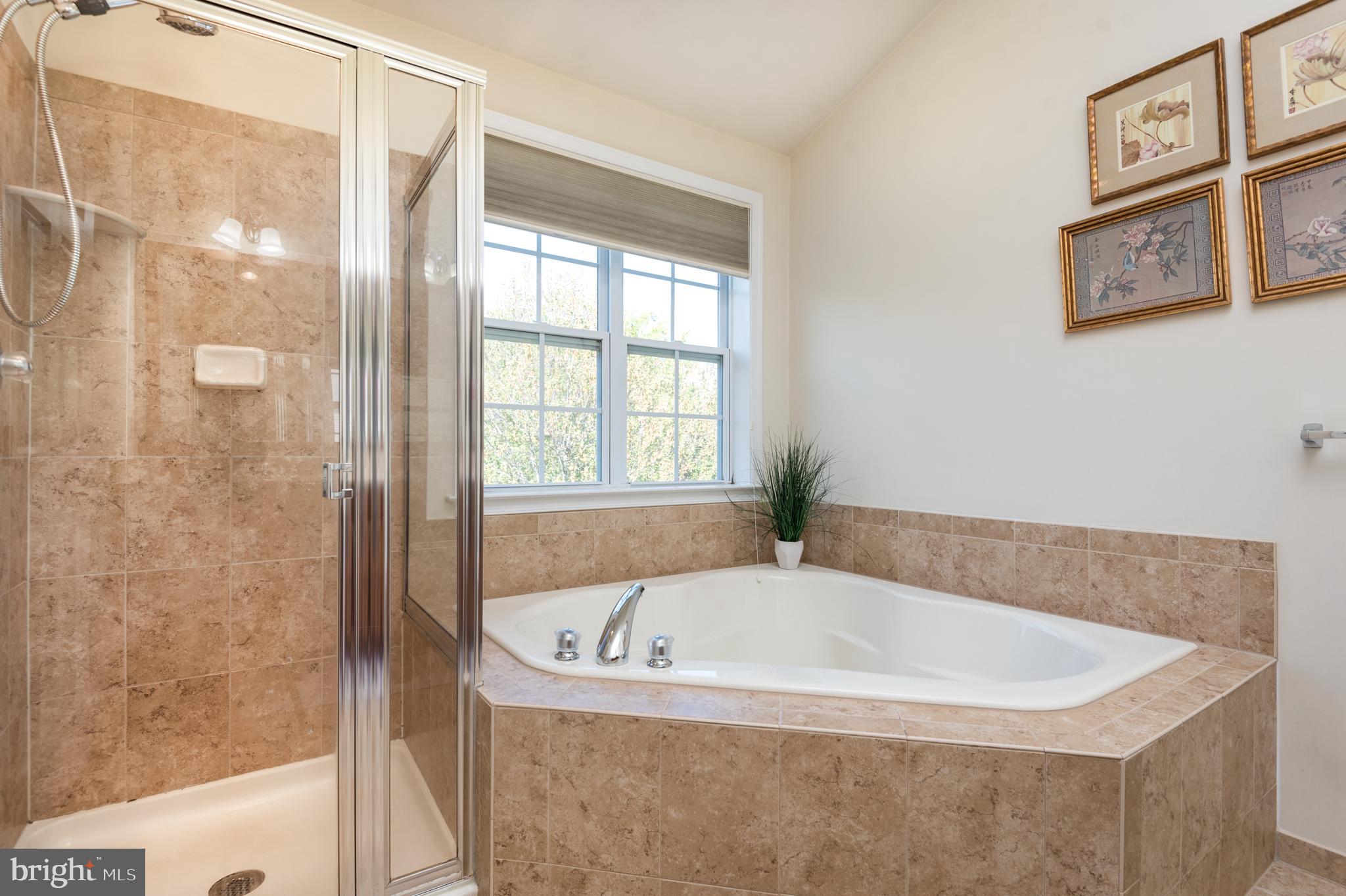 DOMINION VALLEY COUNTRY CLUB - Residential
