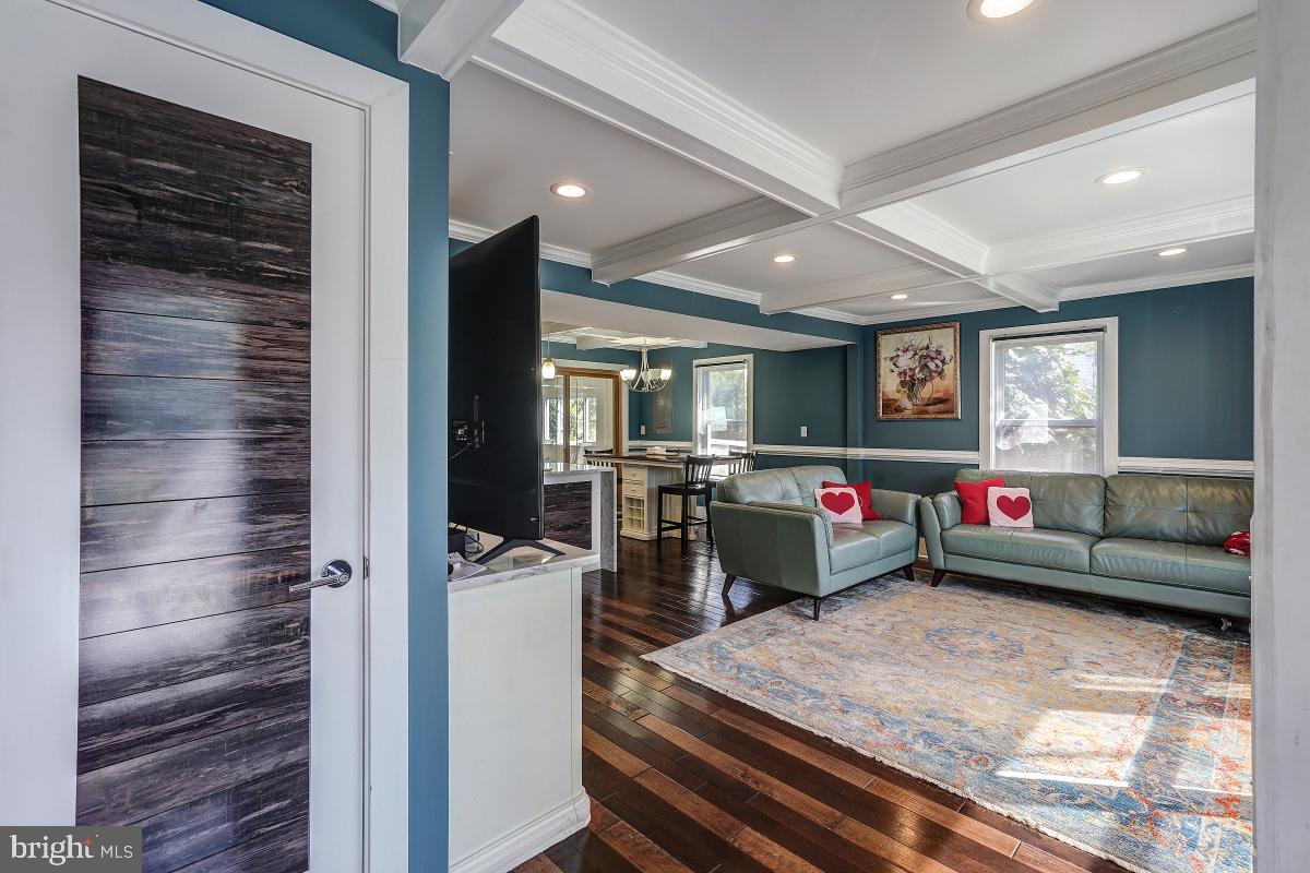PARKLAWN - Residential