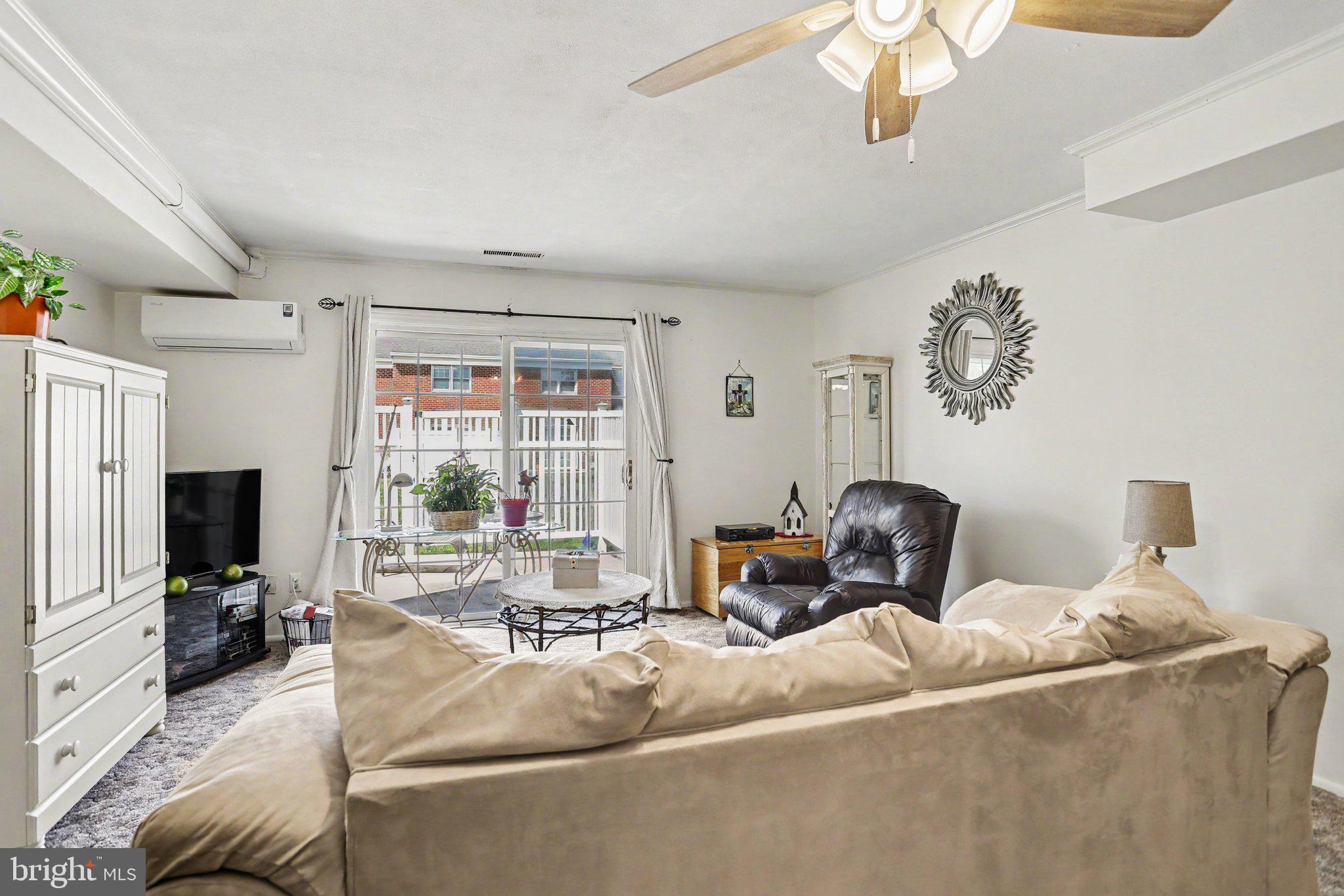 COLONY PARK CONDOS - Residential