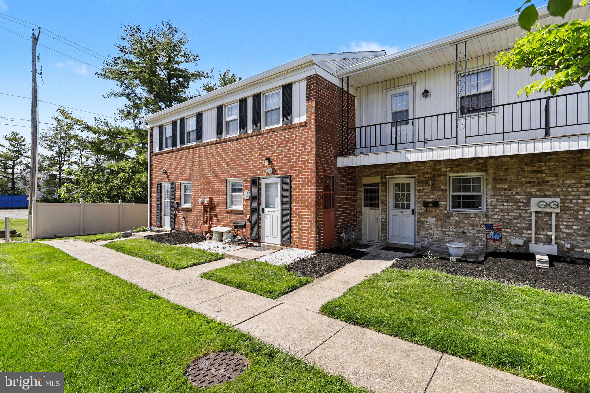 COLONY PARK CONDOS - Residential