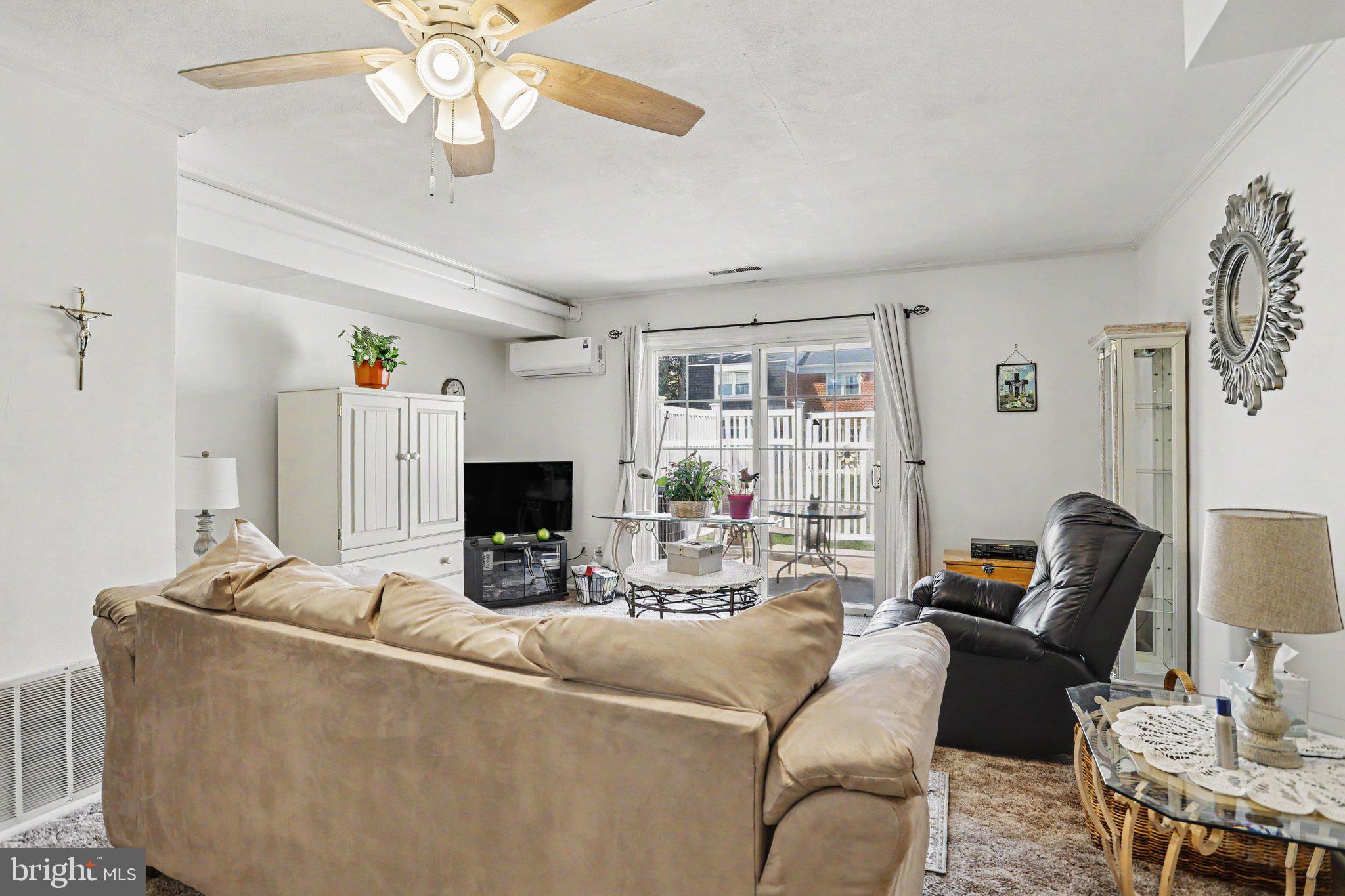 COLONY PARK CONDOS - Residential