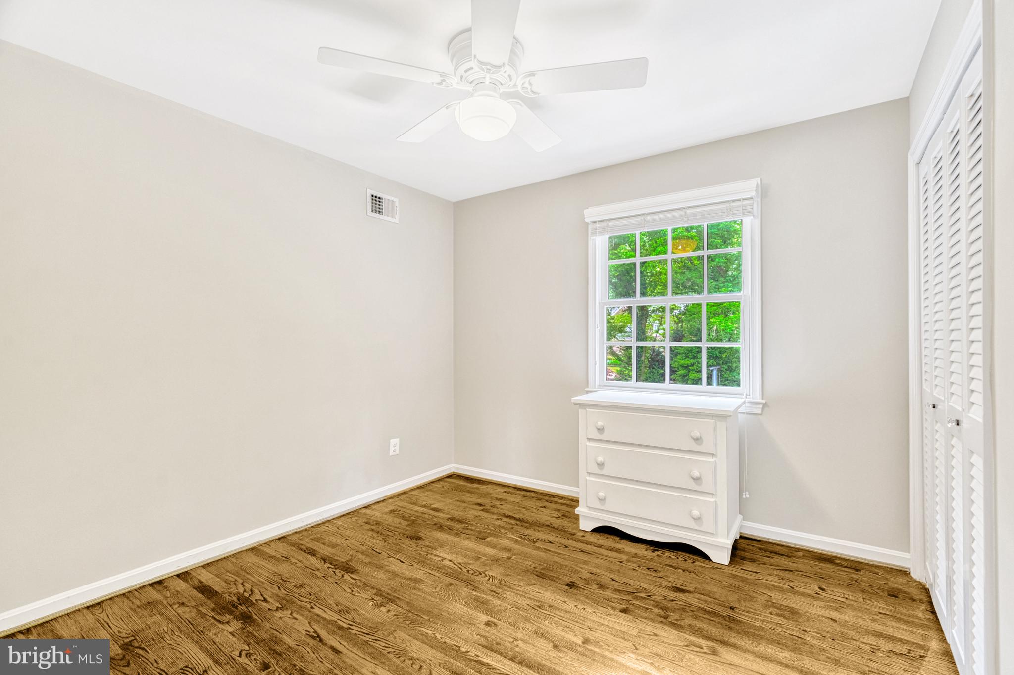 FOREST VILLA WOODS - Residential