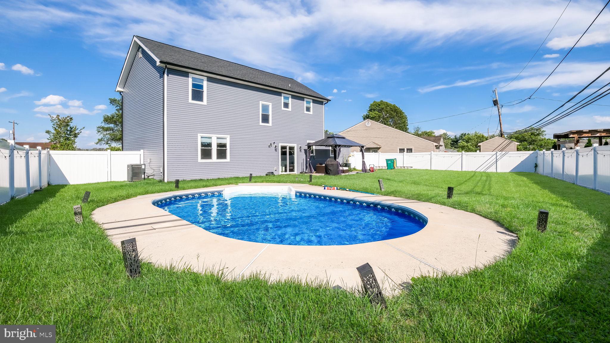 BLUE RIDGE - Residential
