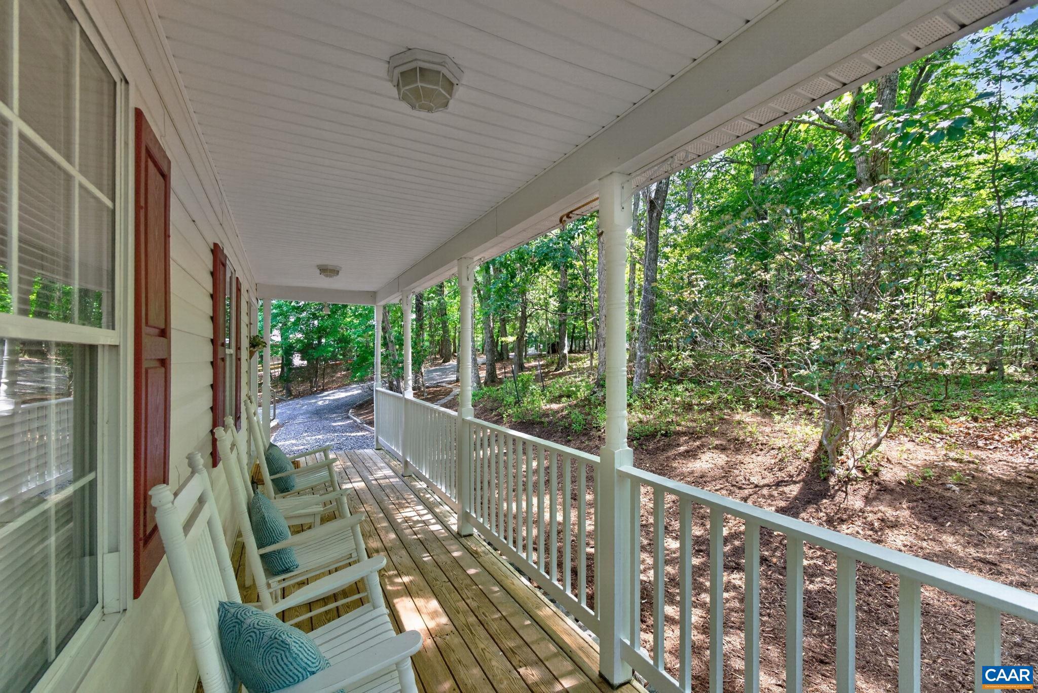 LAKE MONTICELLO - Residential