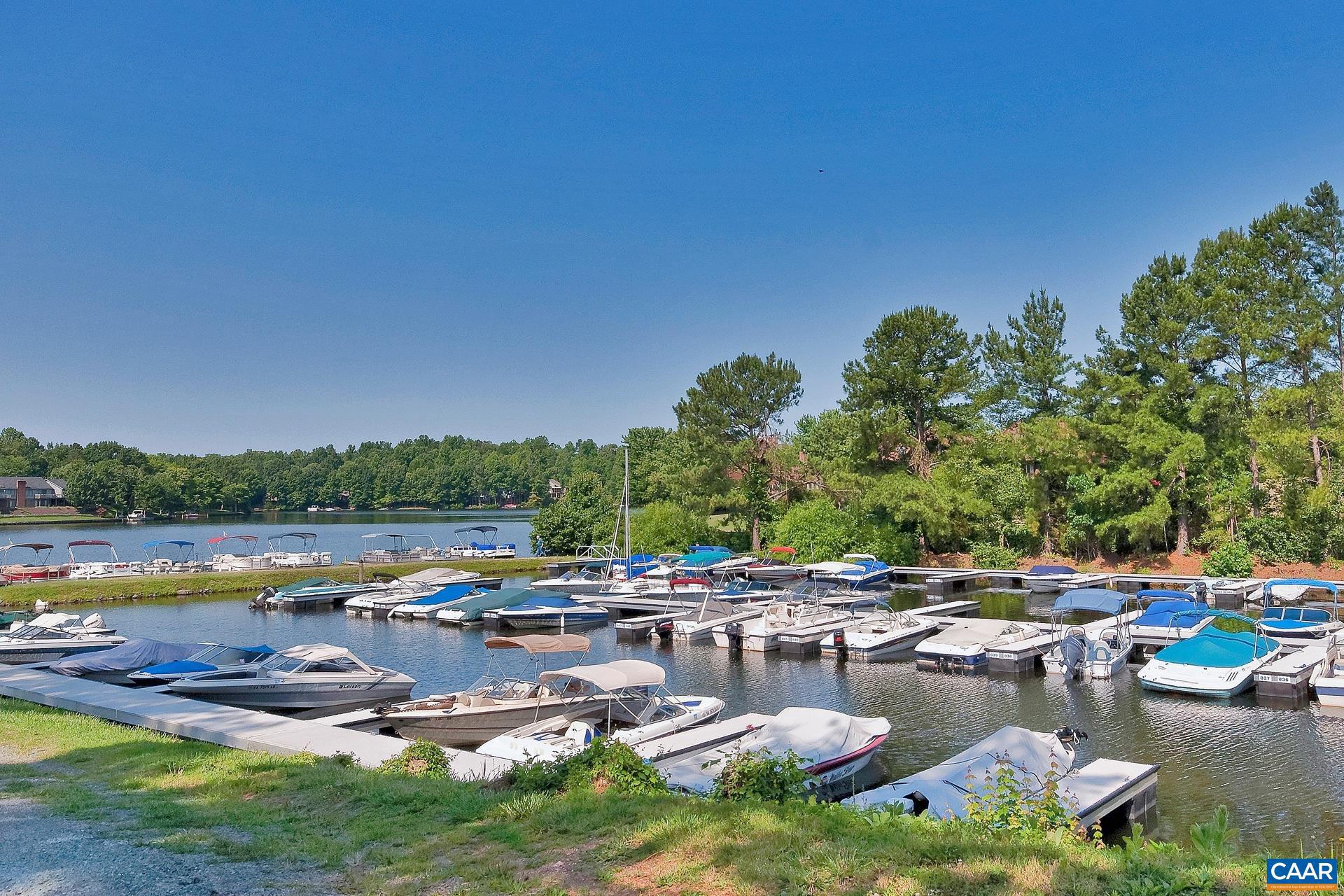 LAKE MONTICELLO - Residential