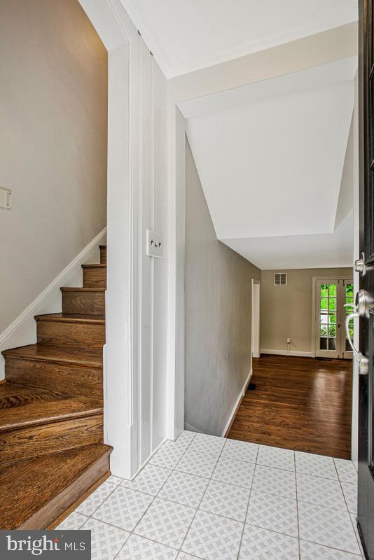HUNTING RIDGE HISTORIC DISTRICT - Residential