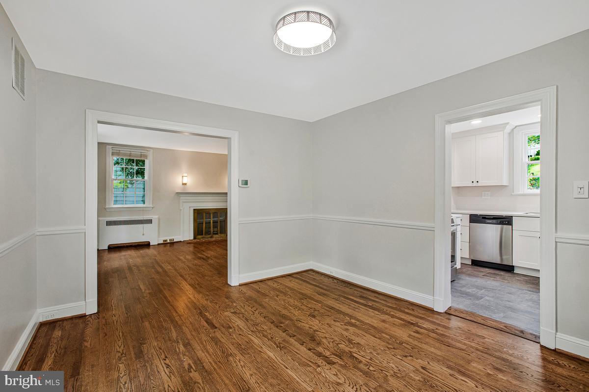 HUNTING RIDGE HISTORIC DISTRICT - Residential