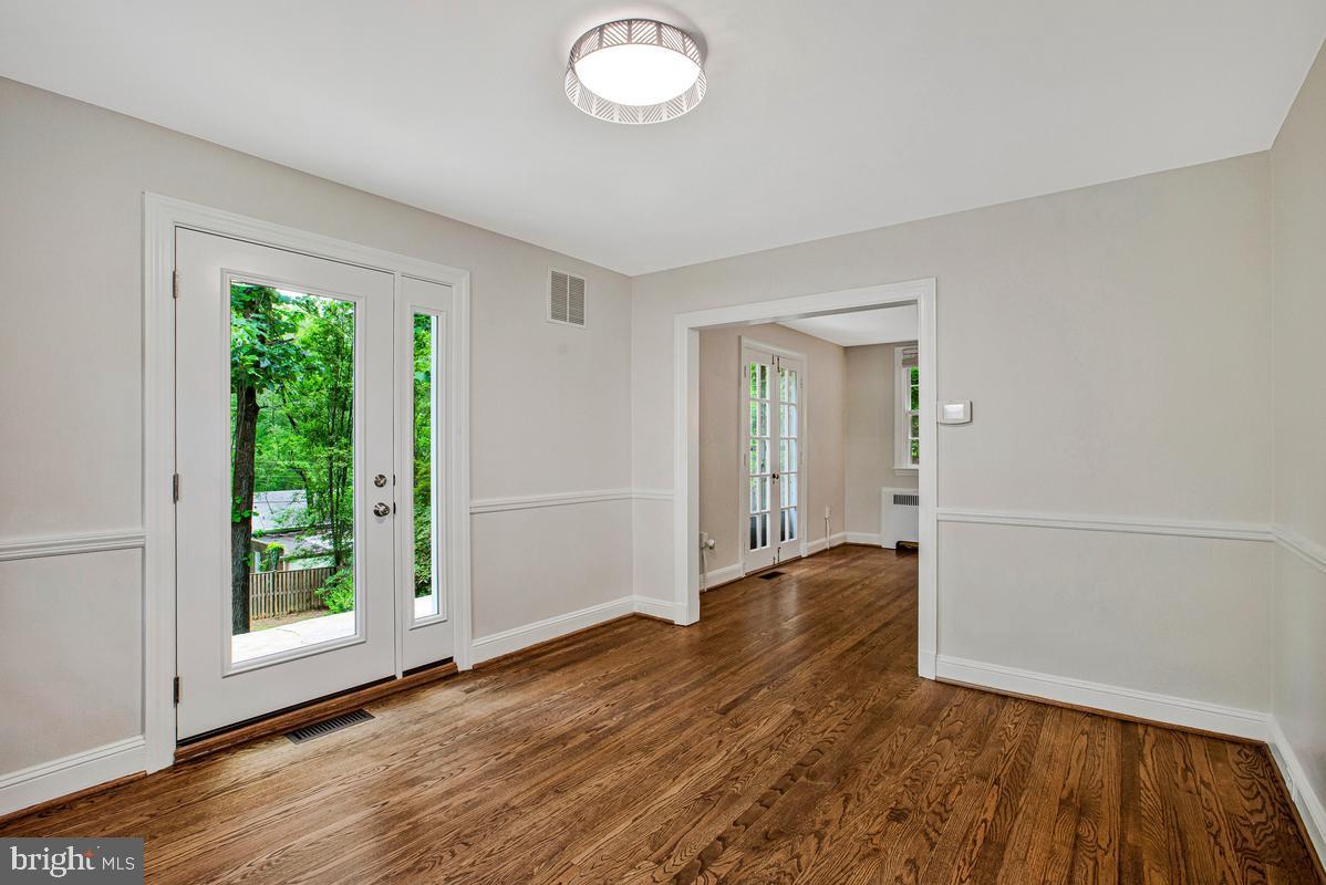 HUNTING RIDGE HISTORIC DISTRICT - Residential