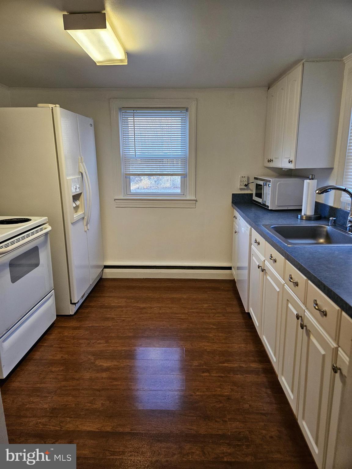 FORT WASHINGTON - Residential Lease