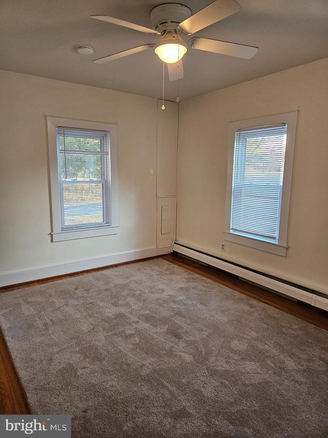 FORT WASHINGTON - Residential Lease