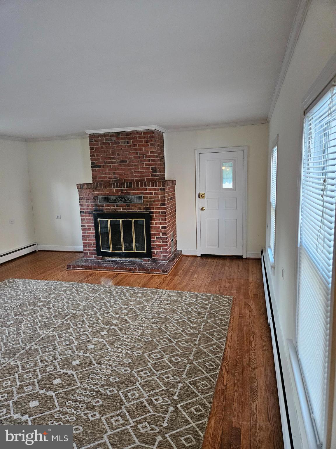 FORT WASHINGTON - Residential Lease