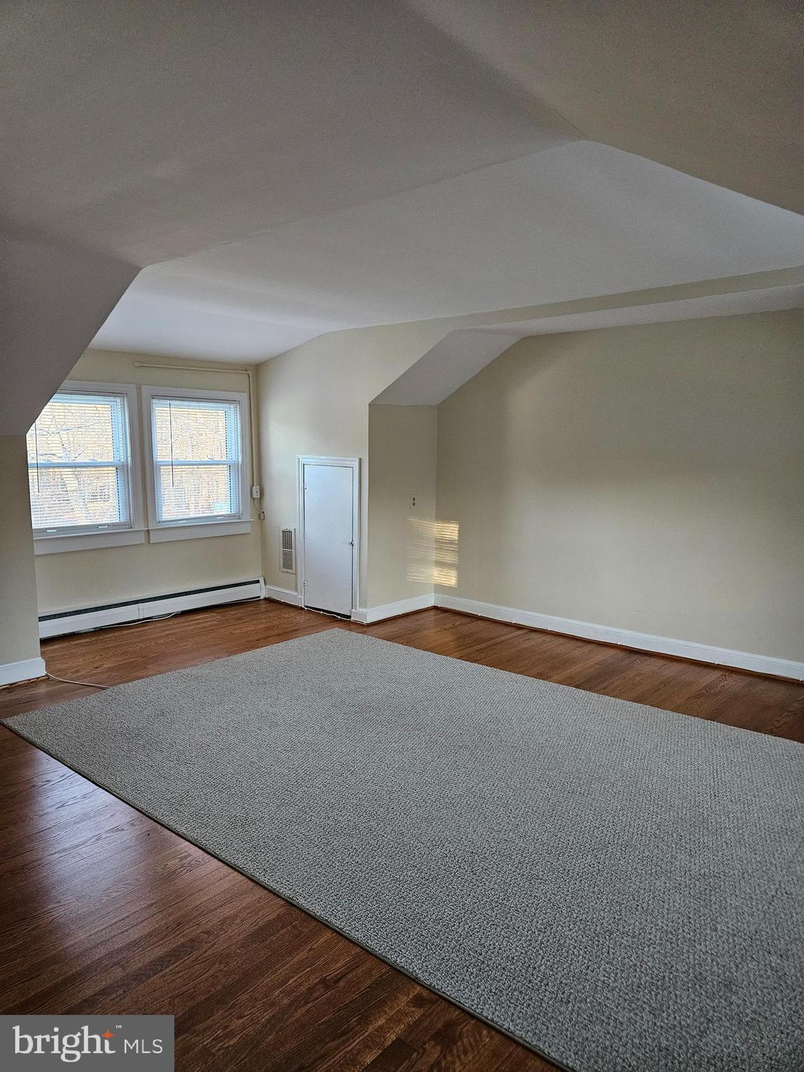 FORT WASHINGTON - Residential Lease