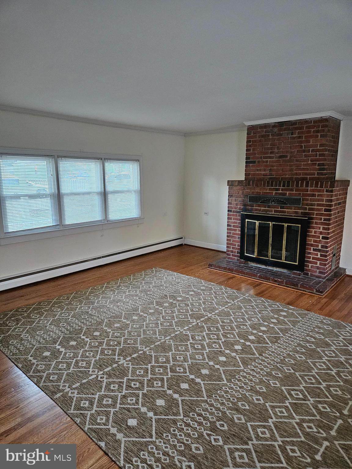 FORT WASHINGTON - Residential Lease