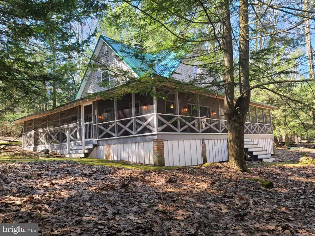 BLACK MOSHANNON - Residential