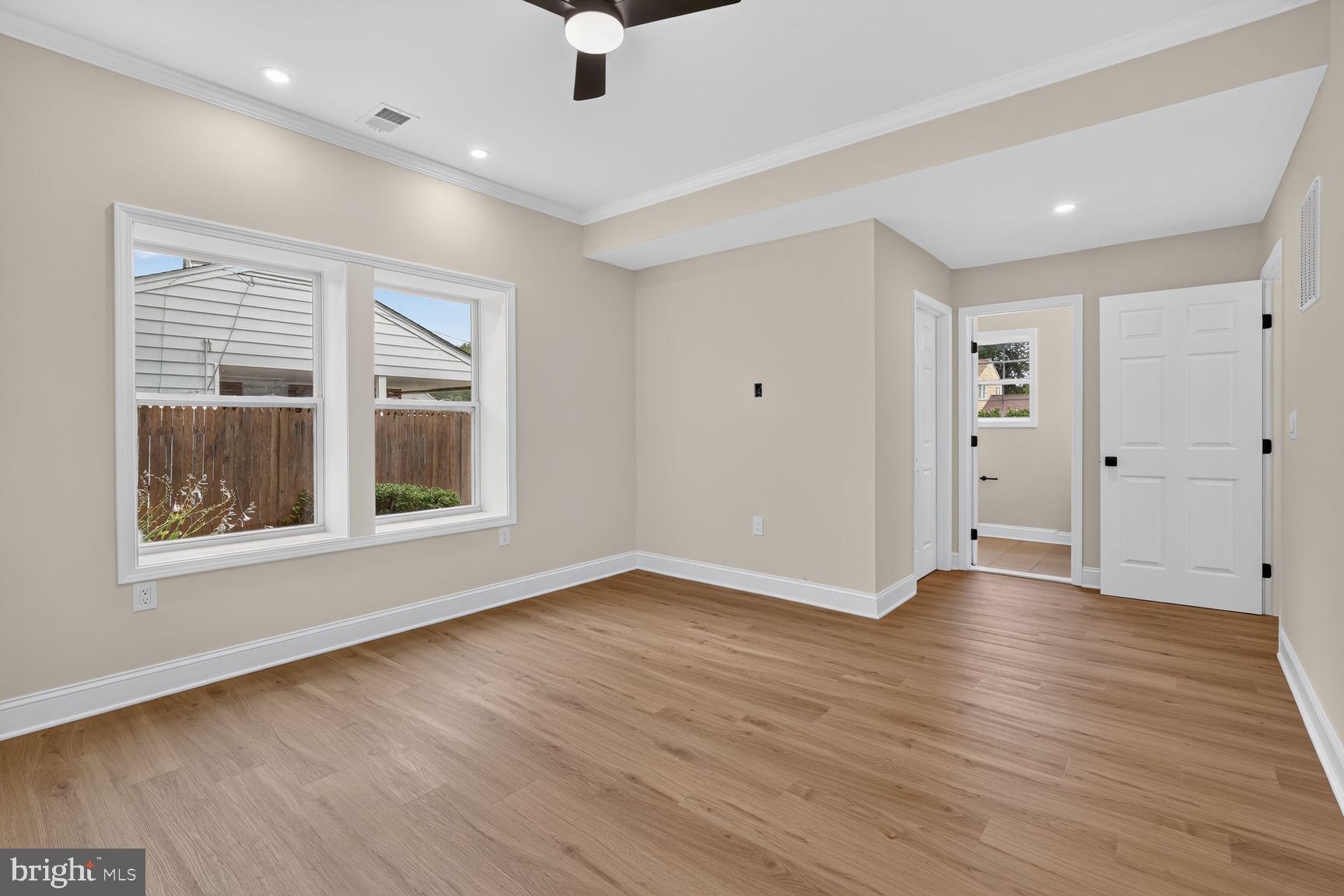 SPRINGFIELD - Residential