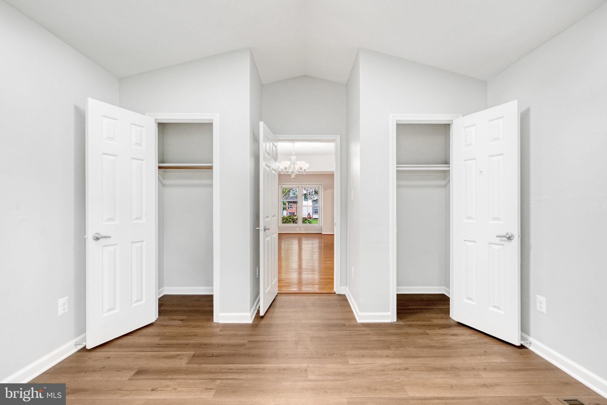 PLEASANT VALLEY - Residential