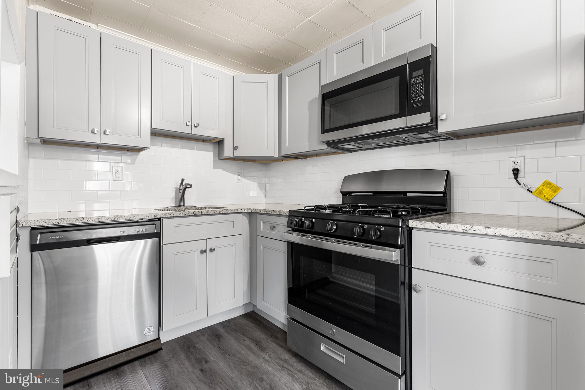 EDGEHILL - Residential