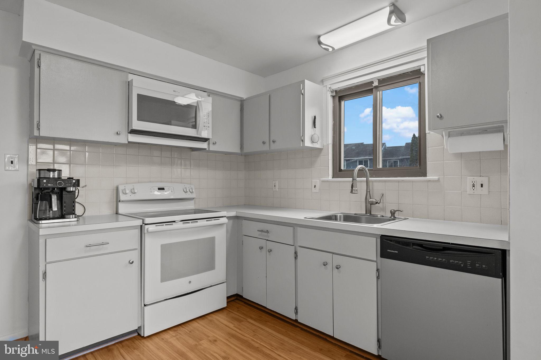 DUBLIN ACRES - Residential