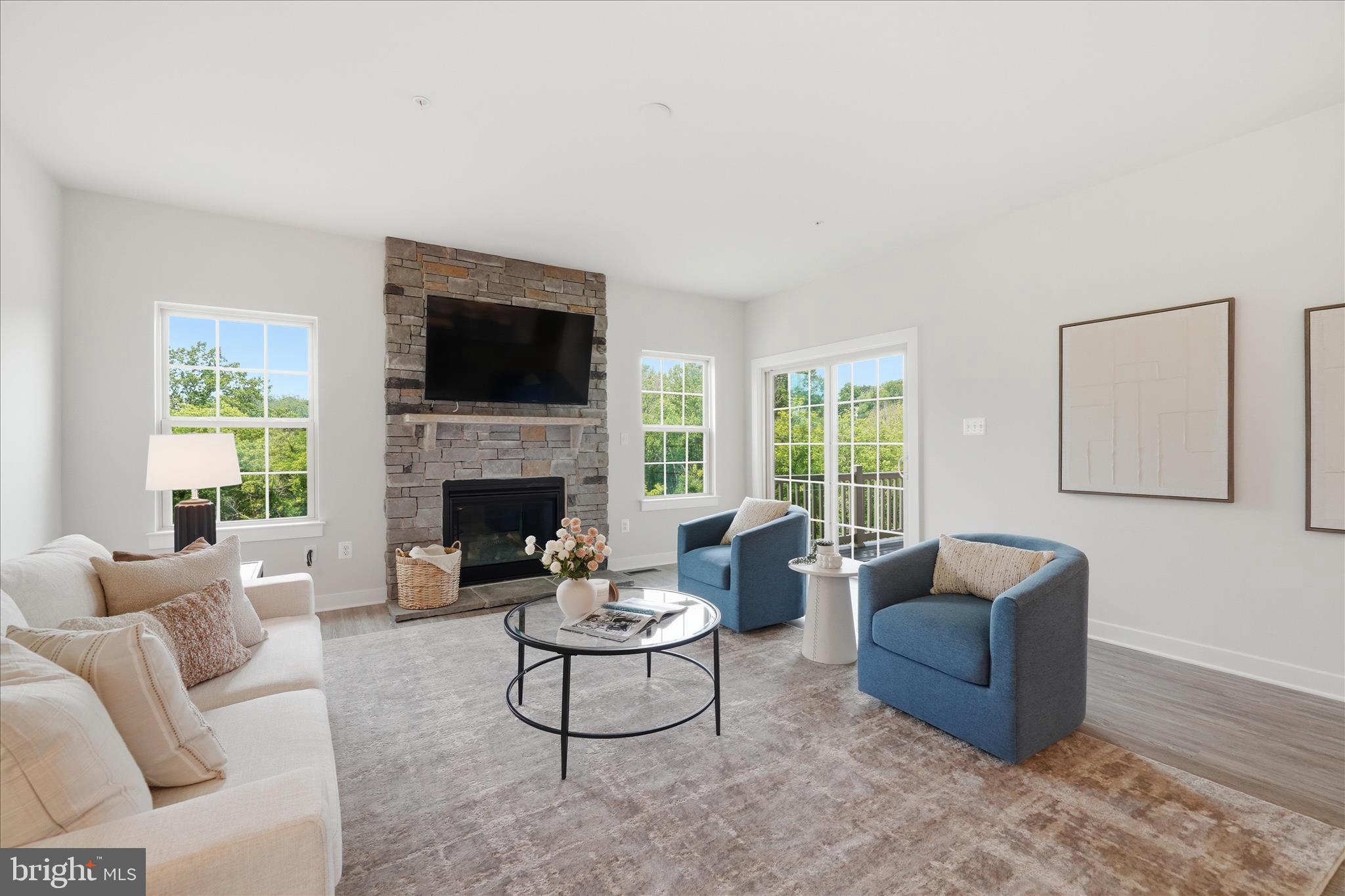 HAMPTONS - Residential