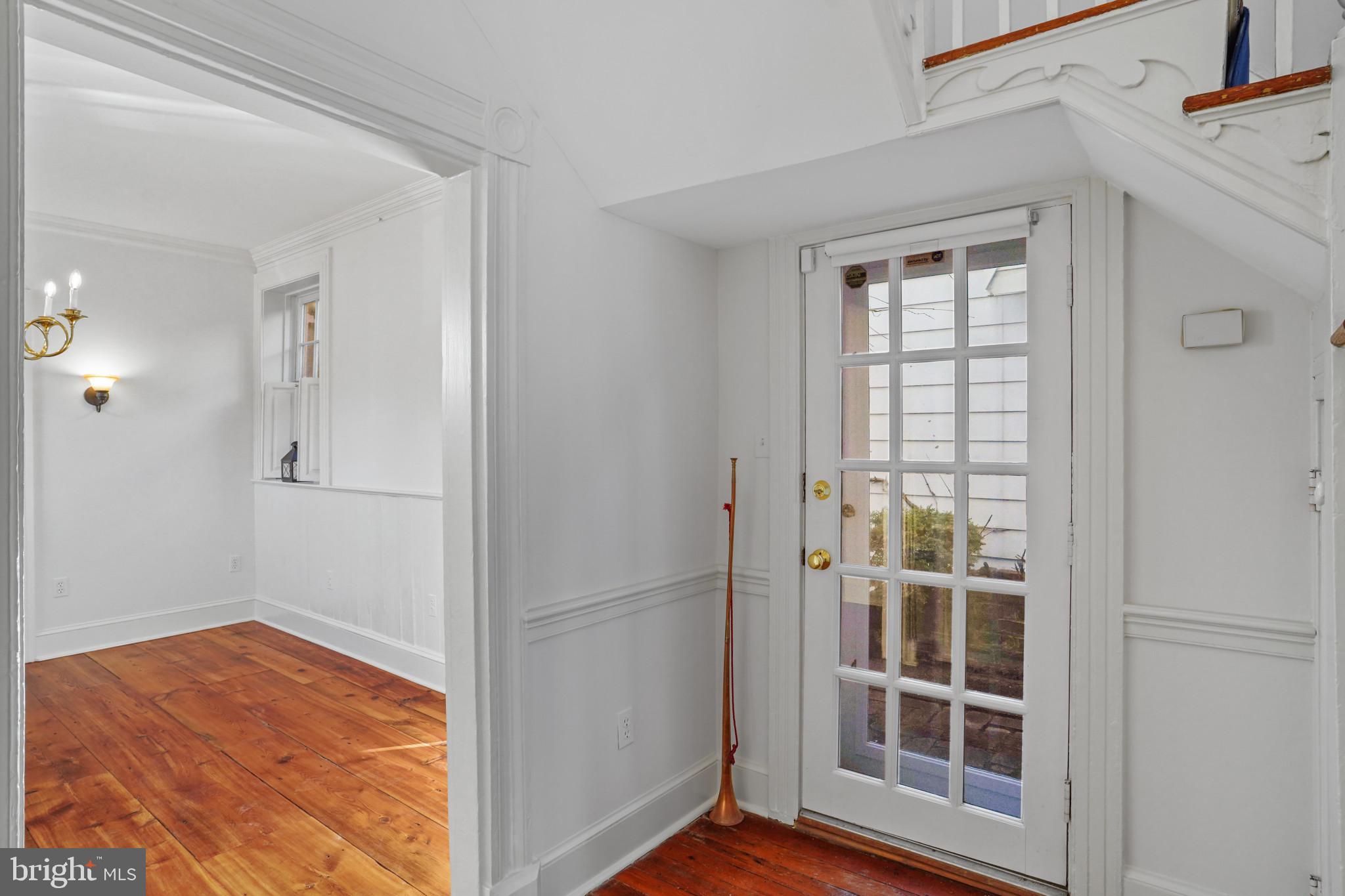 OLD TOWN ALEXANDRIA - Residential