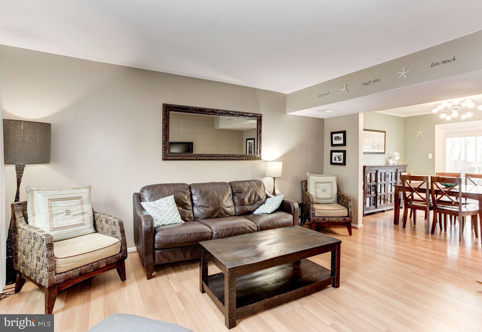 DANBURY FOREST - Residential Lease