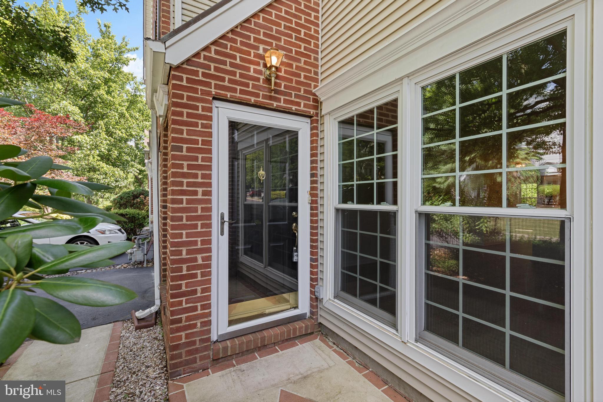 WINNERS CIRCLE - Residential