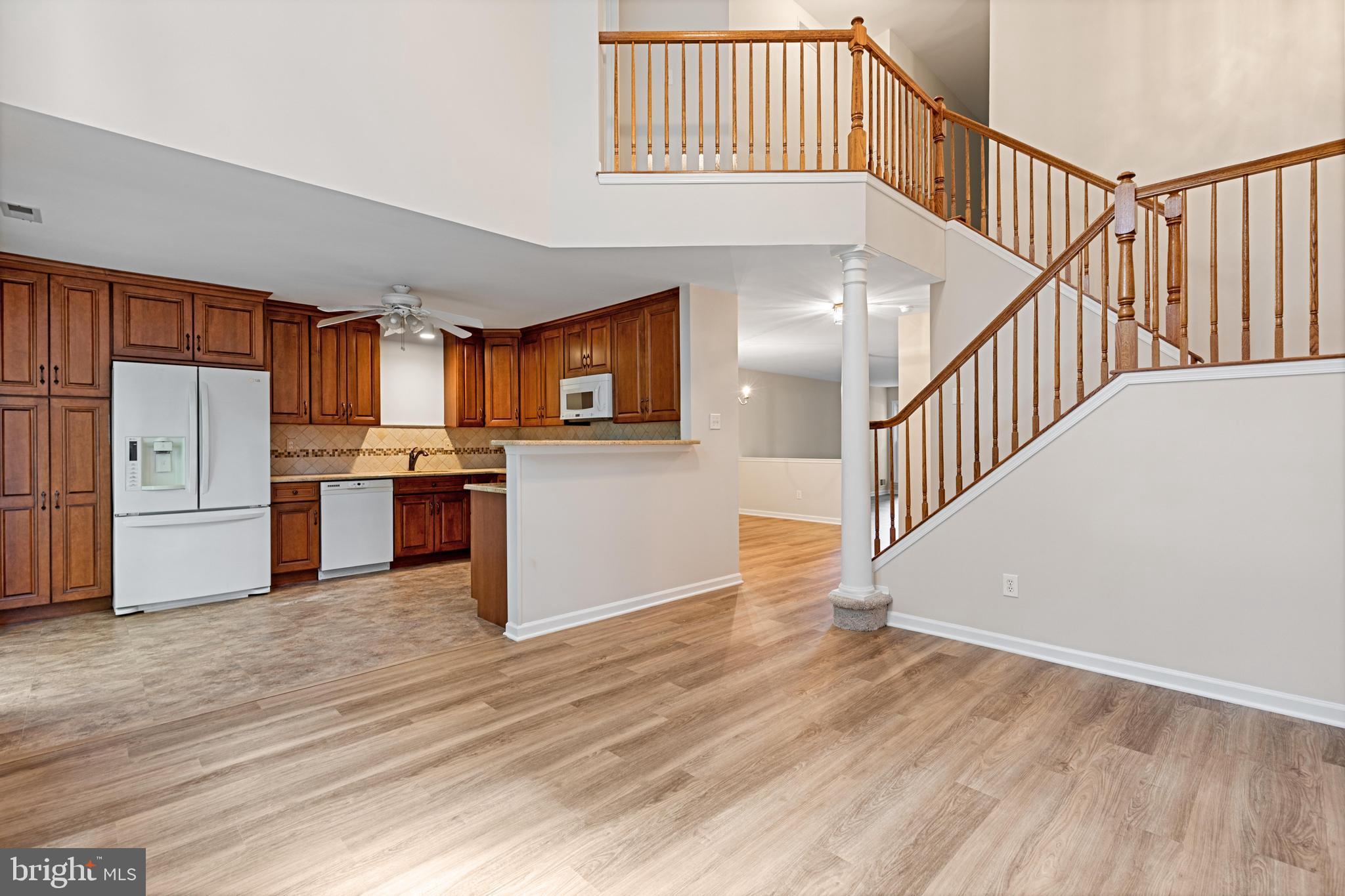 WINNERS CIRCLE - Residential