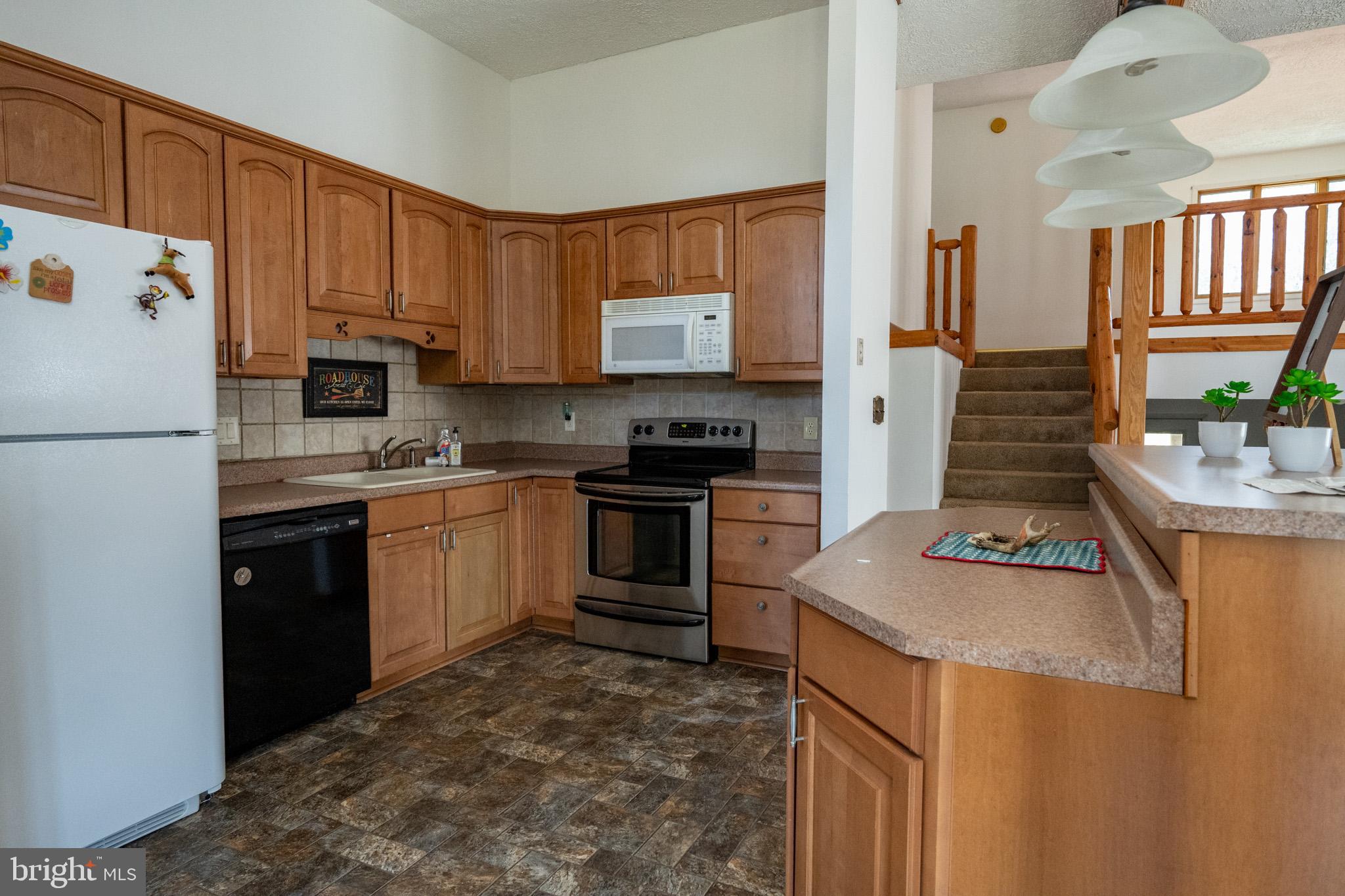 MITCHELL MANOR - Residential