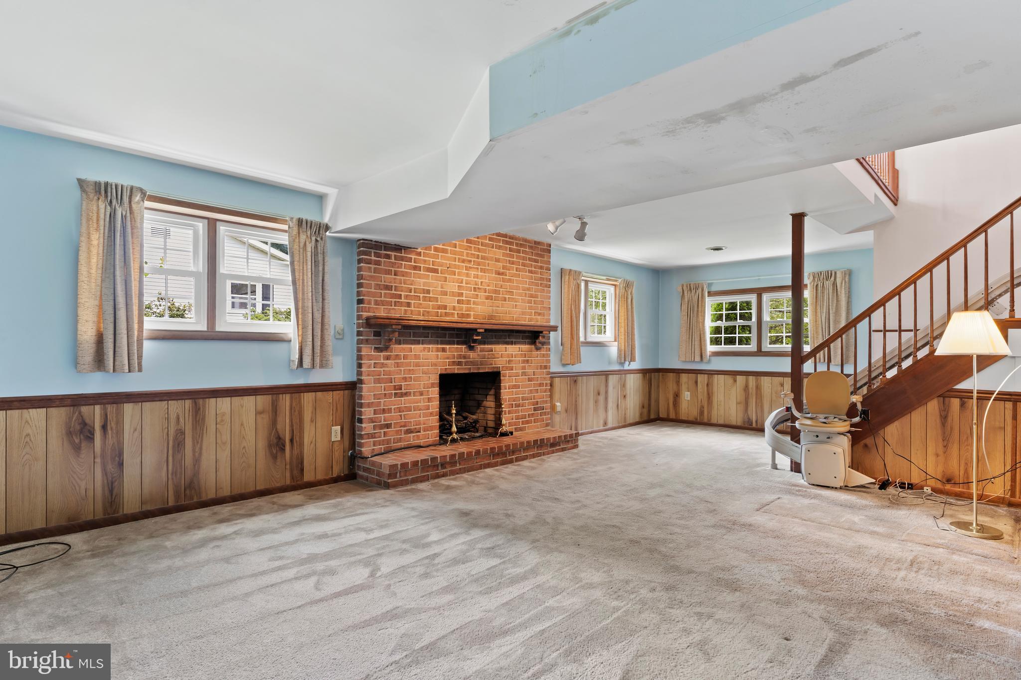 CREEKVIEW HEIGHTS - Residential