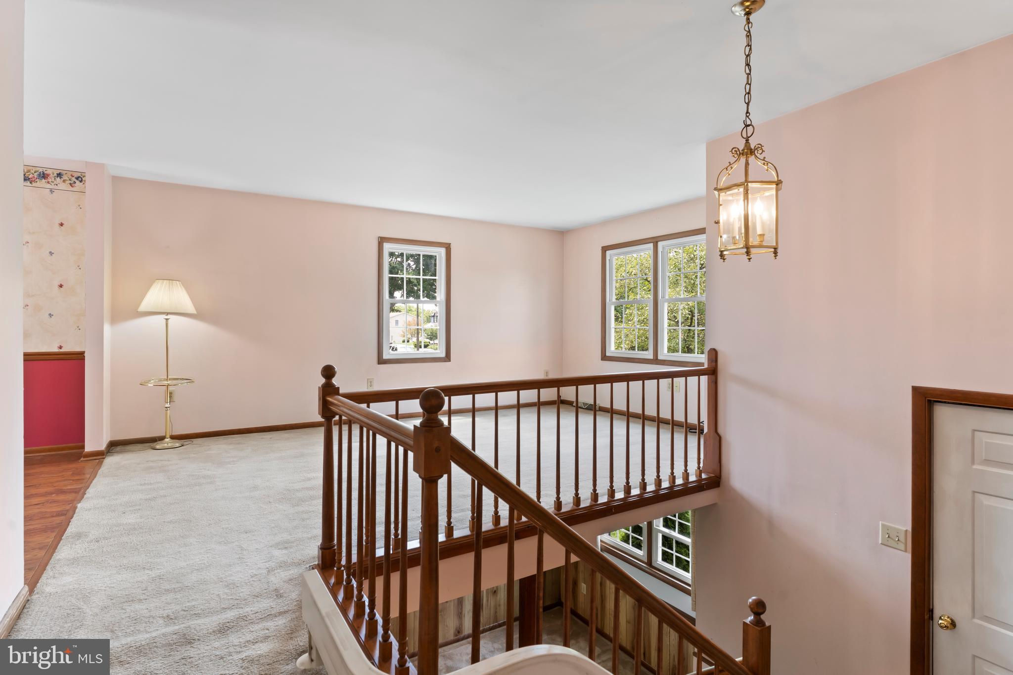 CREEKVIEW HEIGHTS - Residential