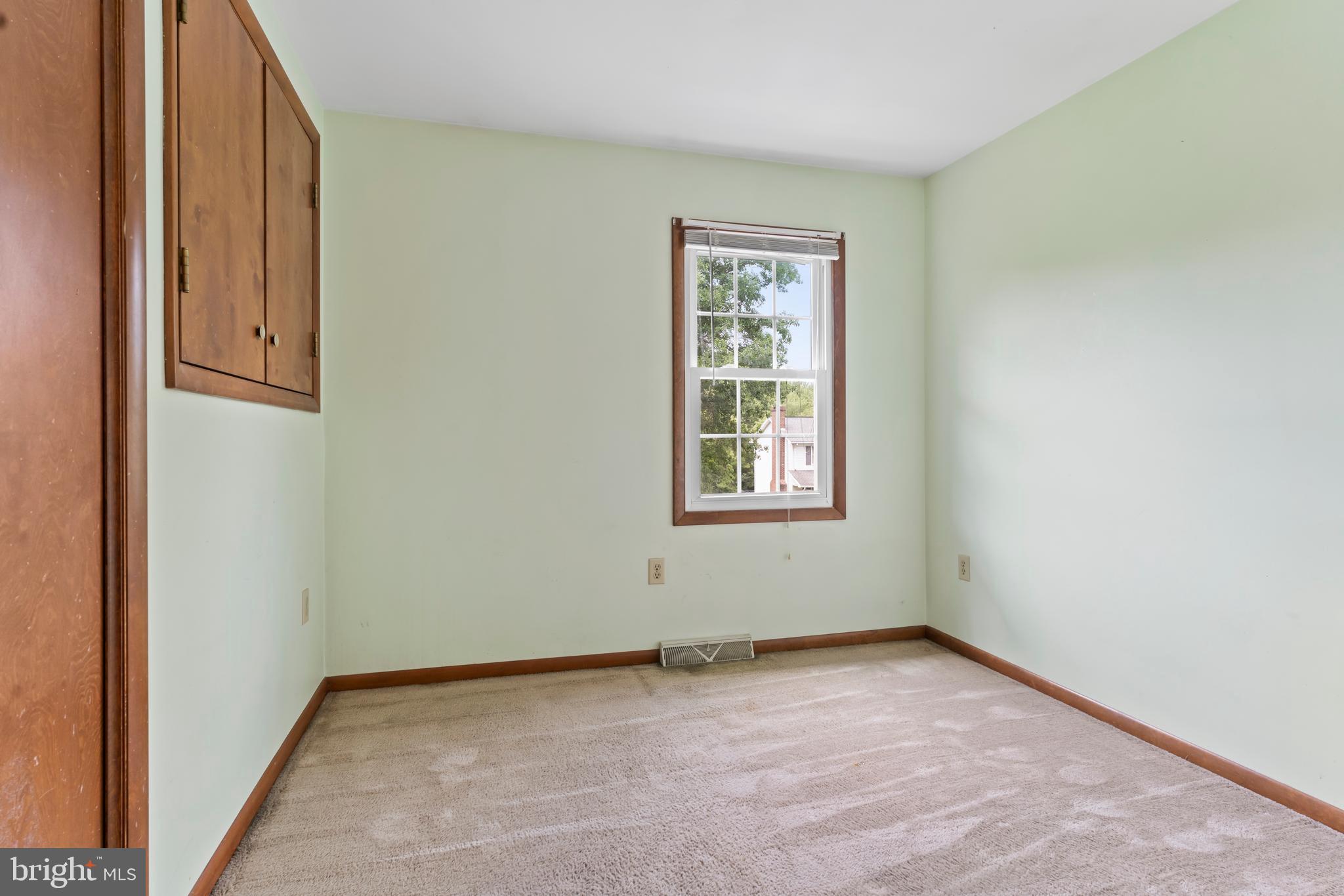 CREEKVIEW HEIGHTS - Residential