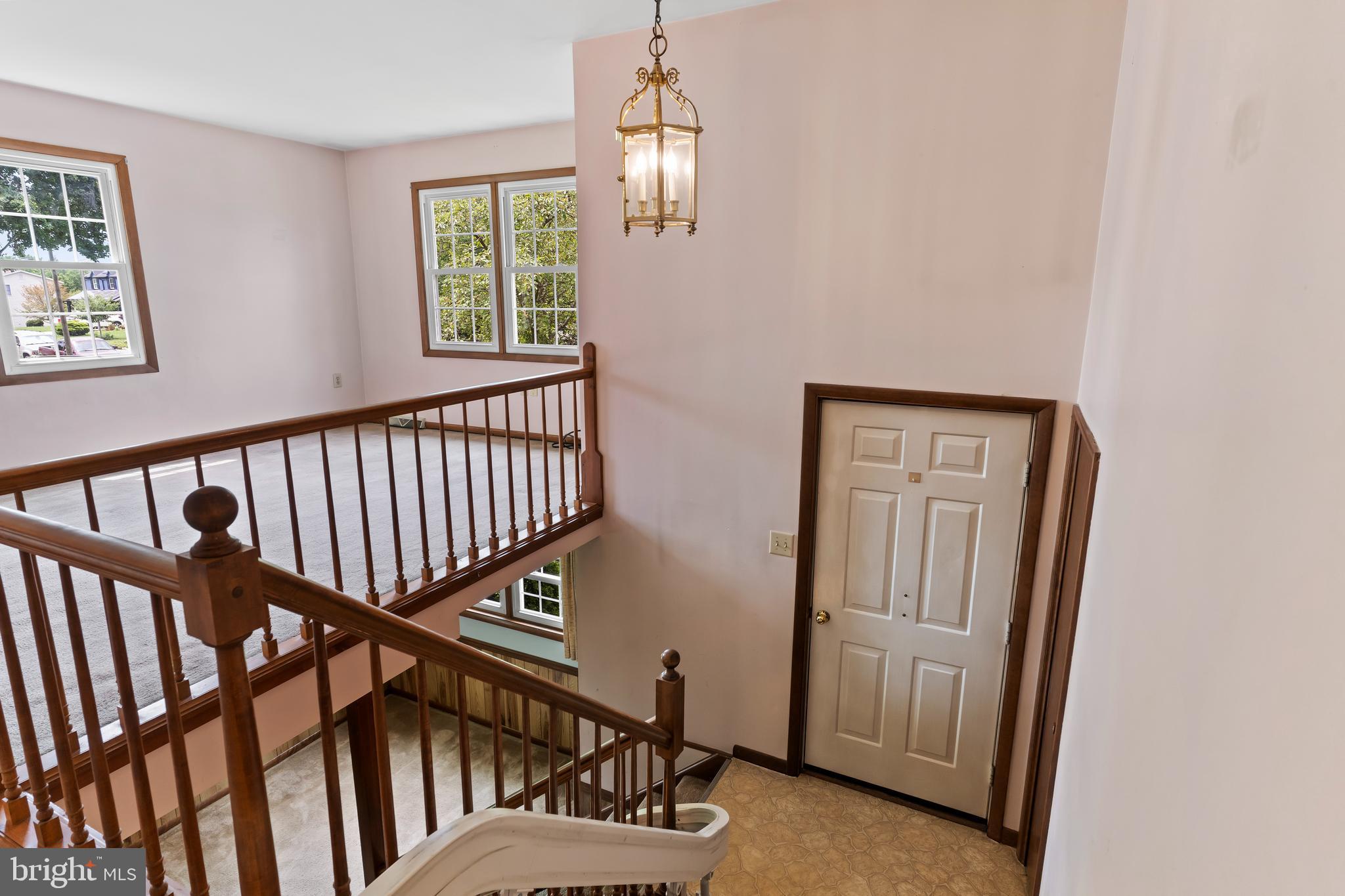 CREEKVIEW HEIGHTS - Residential