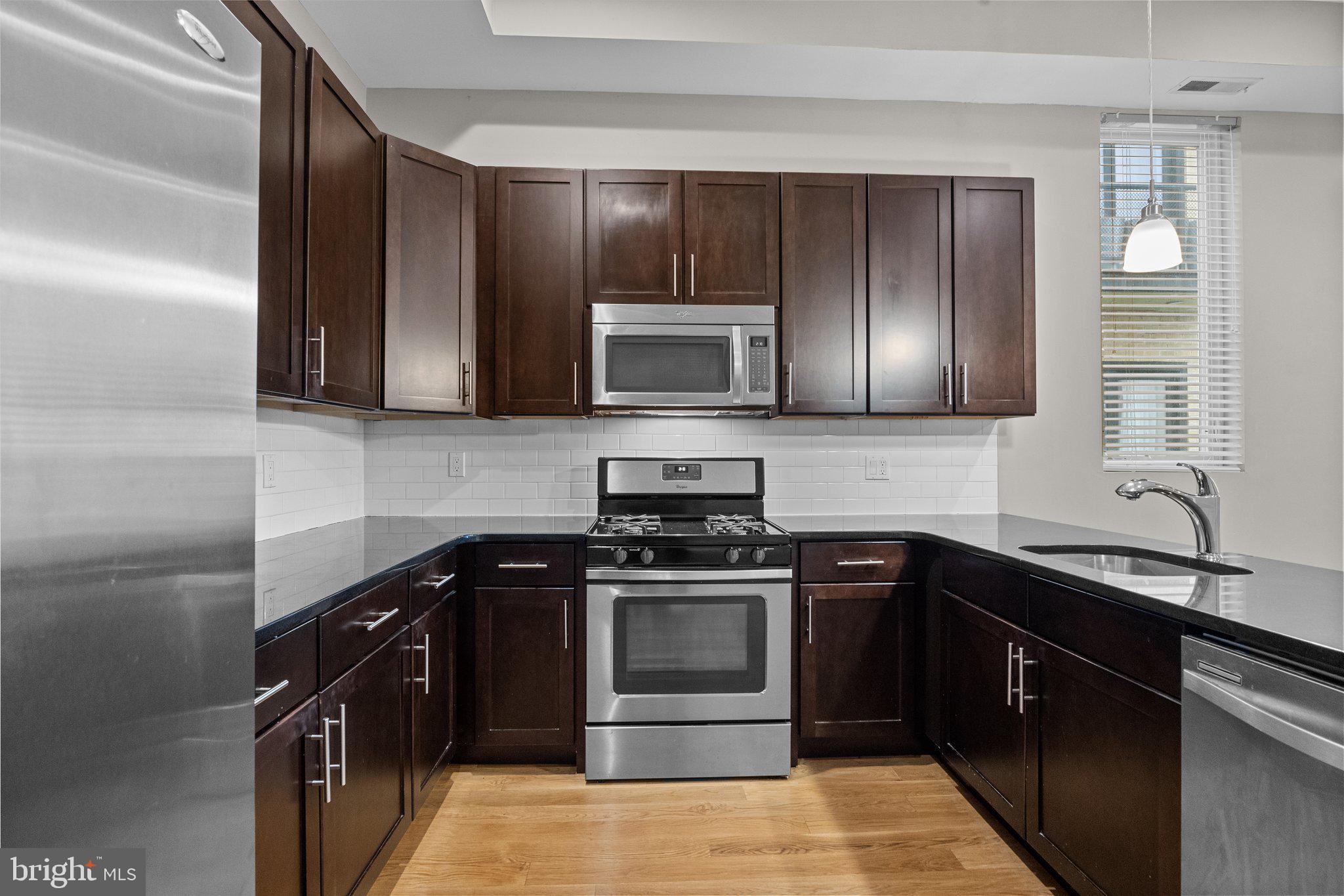NORTHERN LIBERTIES - Residential Lease