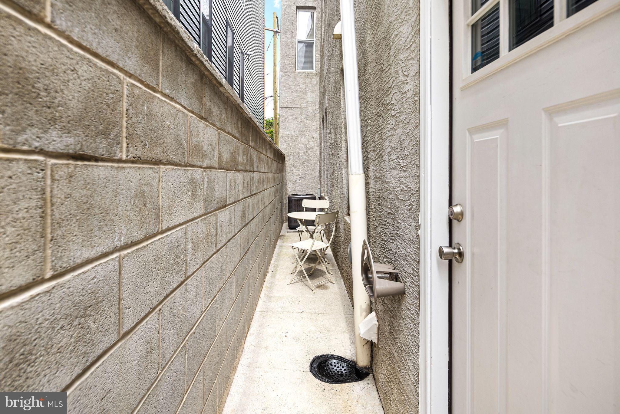 GRADUATE HOSPITAL - Residential
