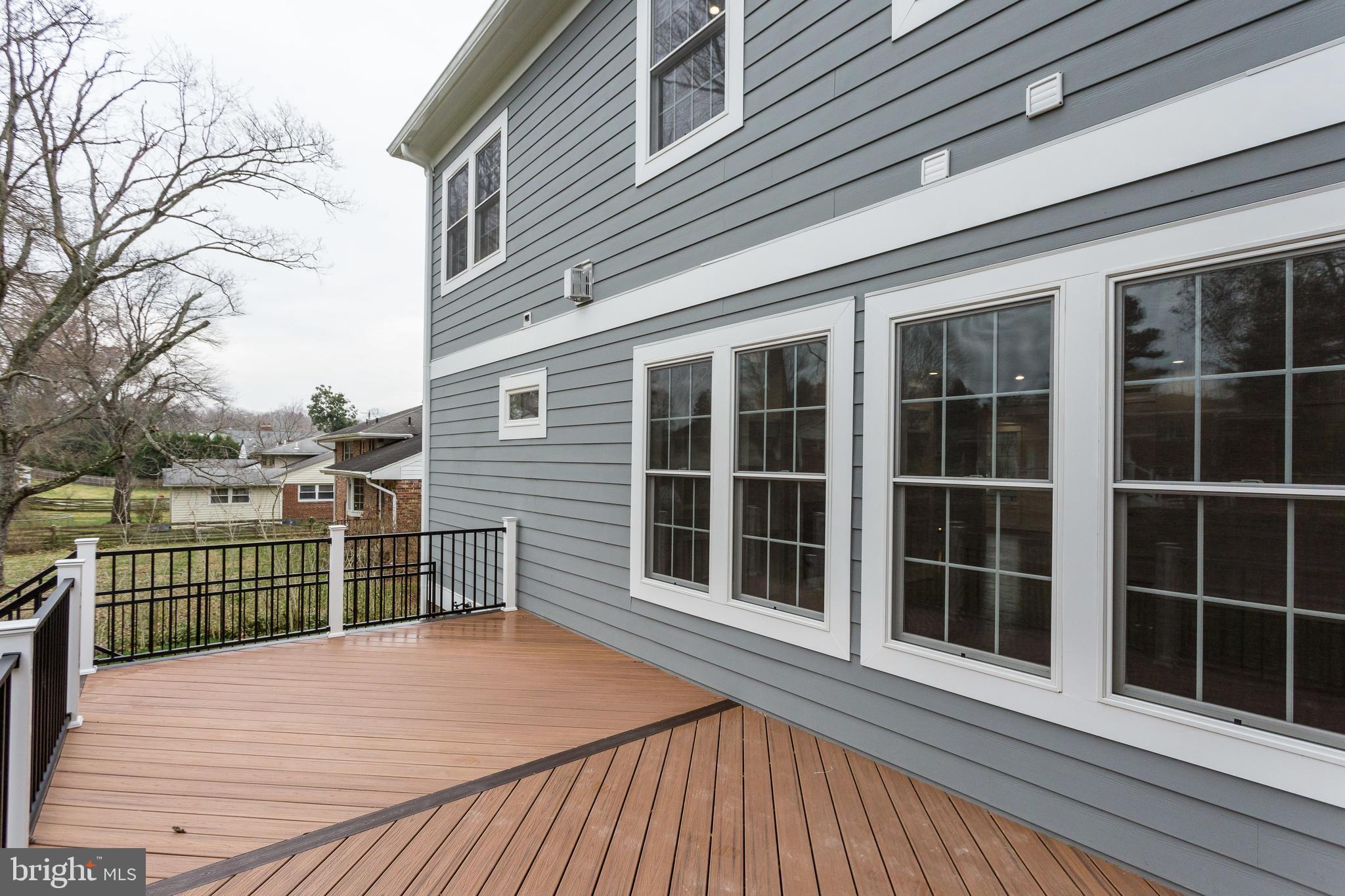 BROYHILL LANGLEY ESTATES - Residential
