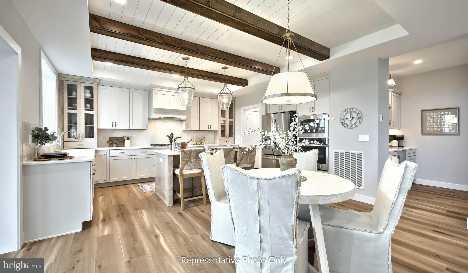 WYNDALE - Residential