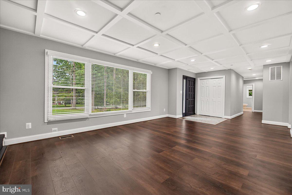 VALLEY VIEW - Residential