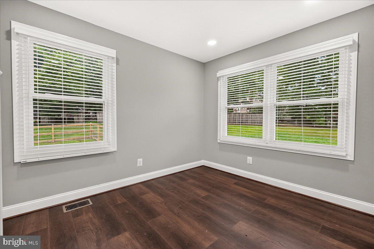 VALLEY VIEW - Residential